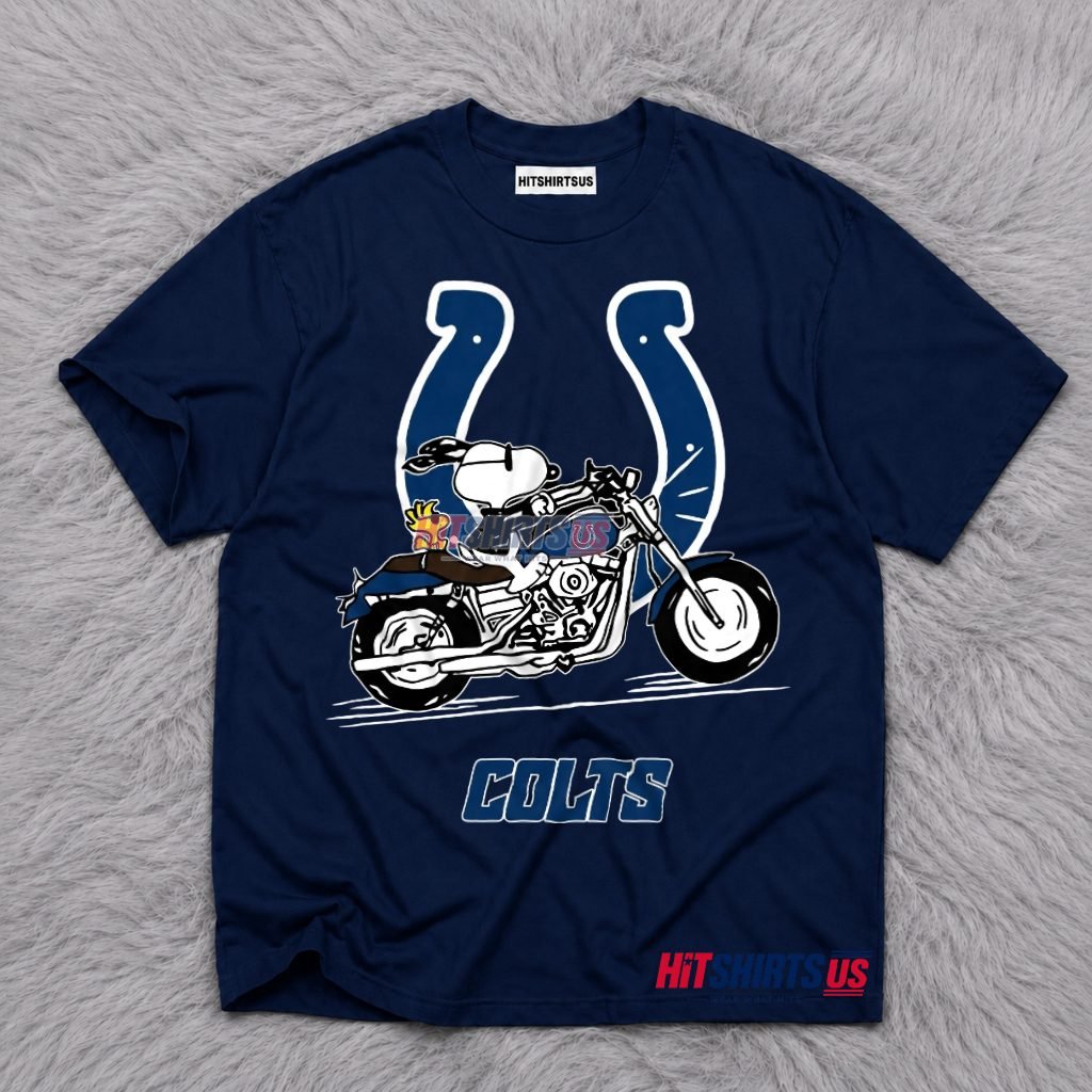 Snoopy Motorcycle Indianapolis Colts Horseshoe T-Shirt